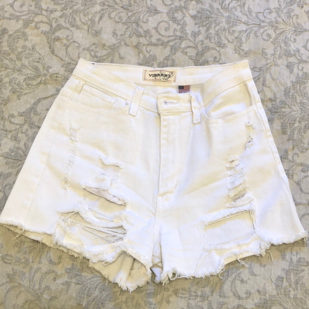 Vibrant White High-Waist Distressed Women’s Shorts MK